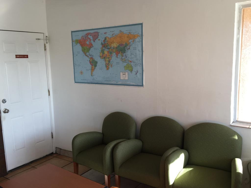 Amazon Motel Тусон Экстерьер фото